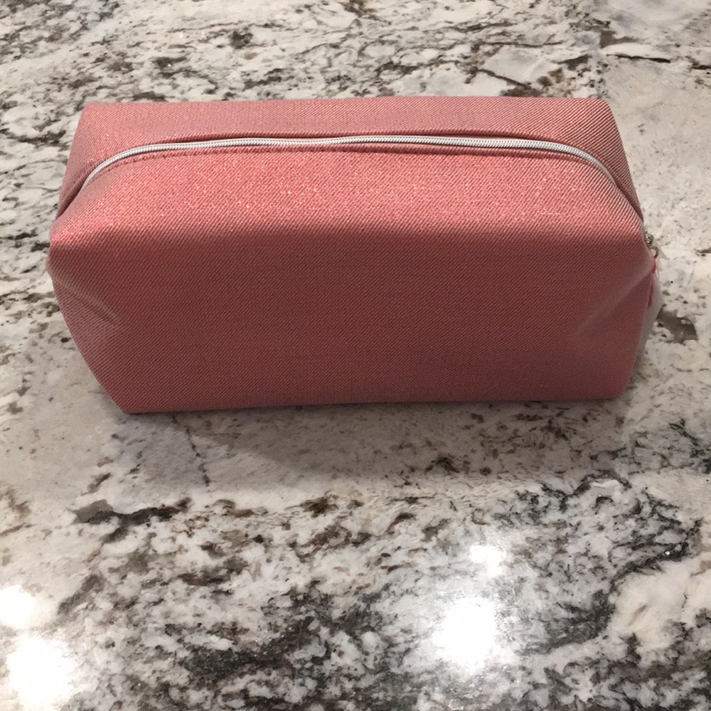 Coach Fragrance makeup bag - Picture 5 of 7